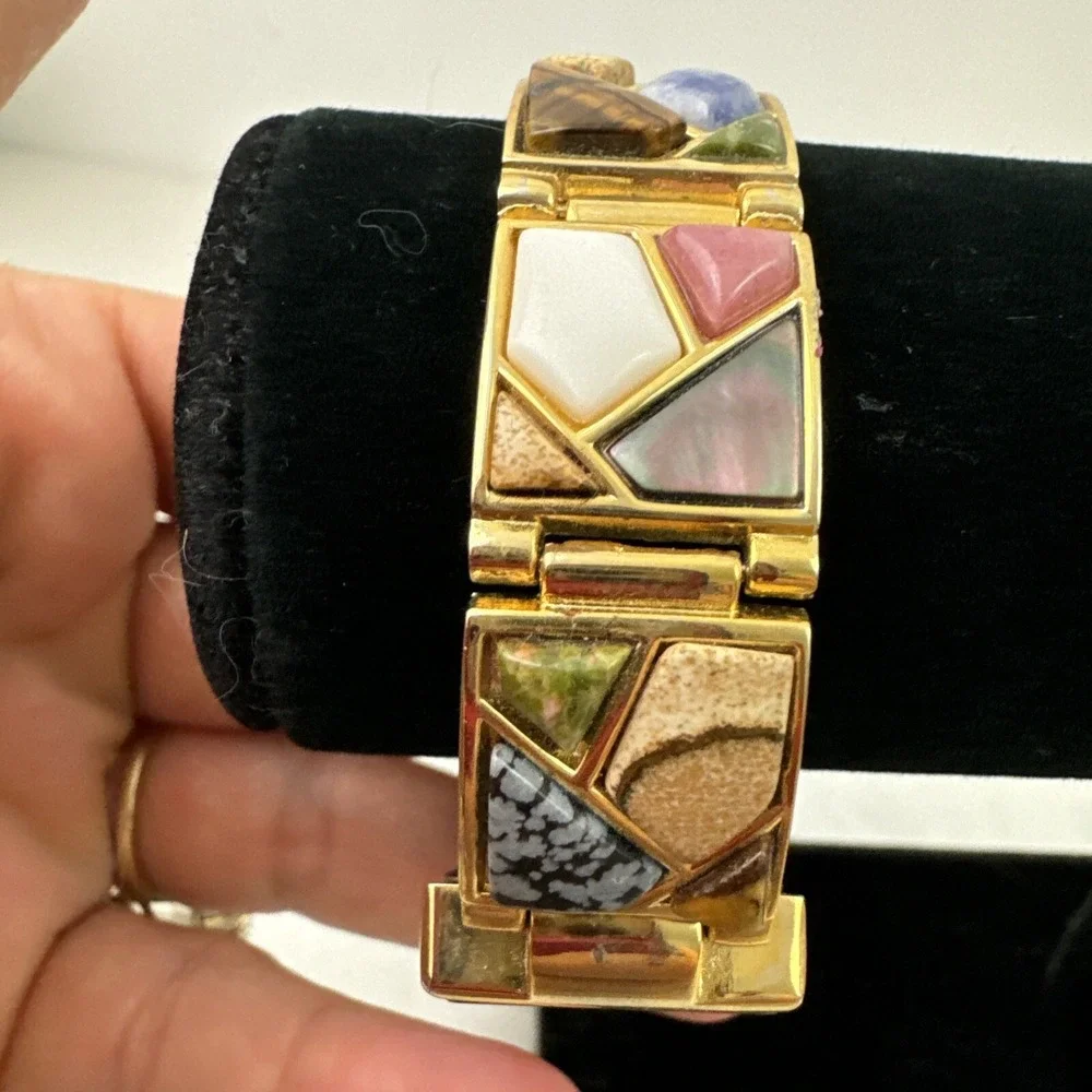 Geneva Gemstone Watch Gold tone (Need Battery)